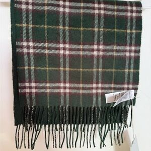 Burberry cashmere scarf NEW